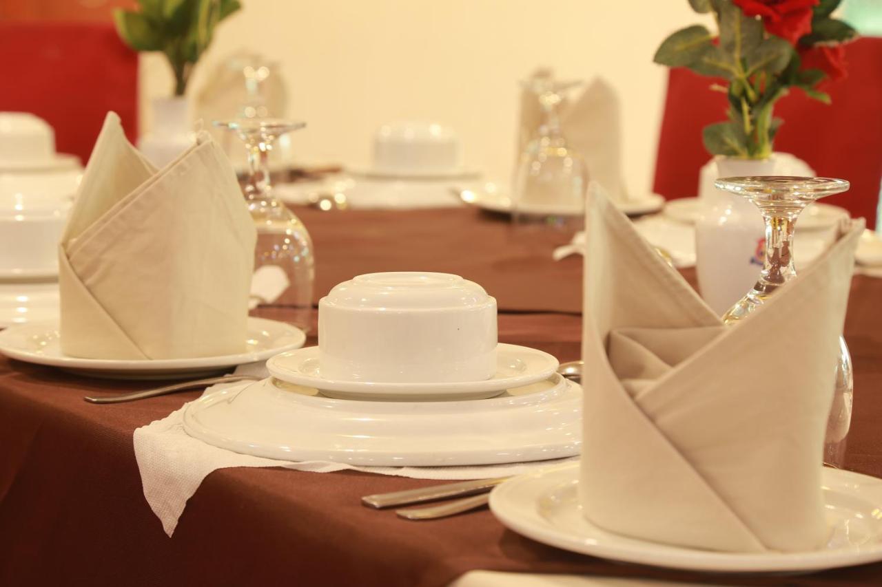 Hotel Metro International Sylhet Exteriör bild