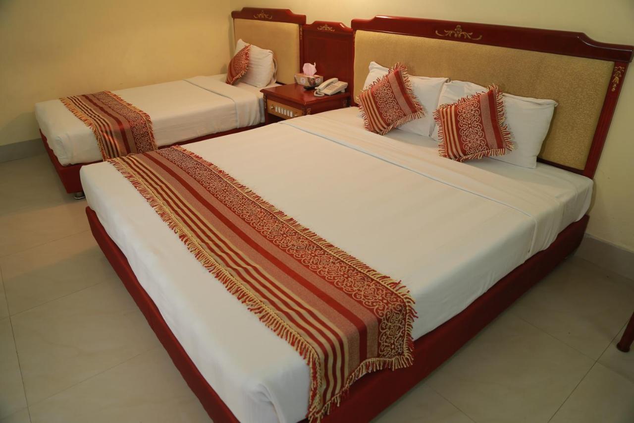 Hotel Metro International Sylhet Exteriör bild