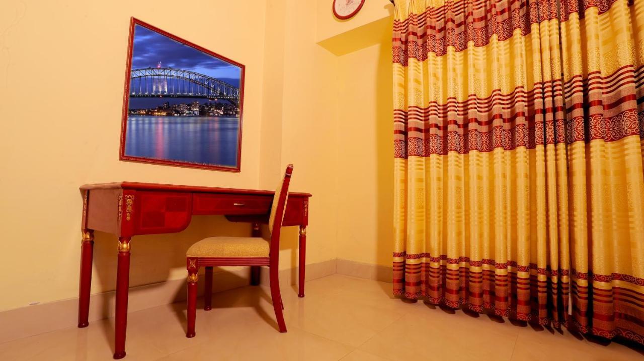 Hotel Metro International Sylhet Exteriör bild