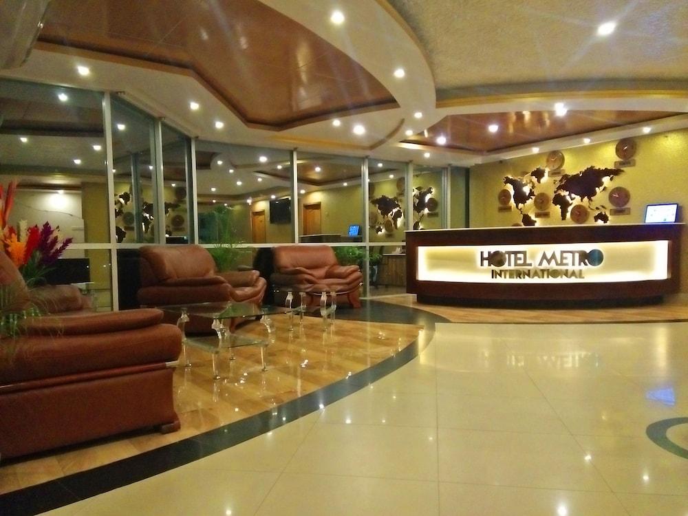 Hotel Metro International Sylhet Exteriör bild